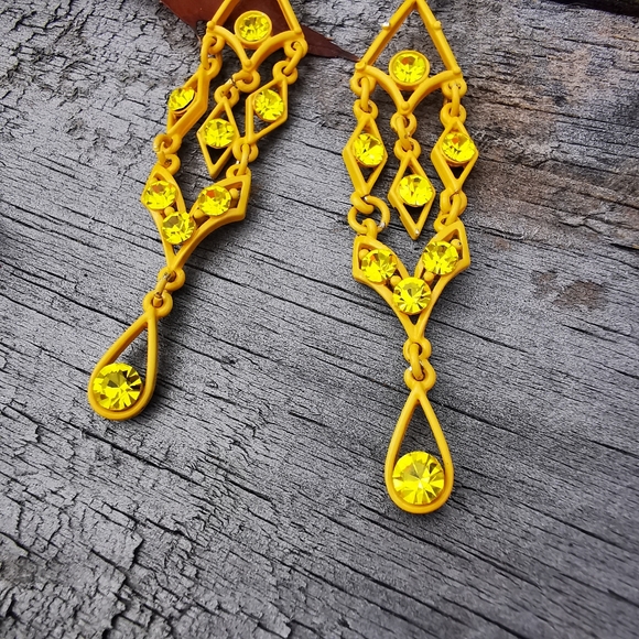 Yellow Painted Metal Chandelier Post Earrings with Yellow Rhinestones - Picture 4 of 13